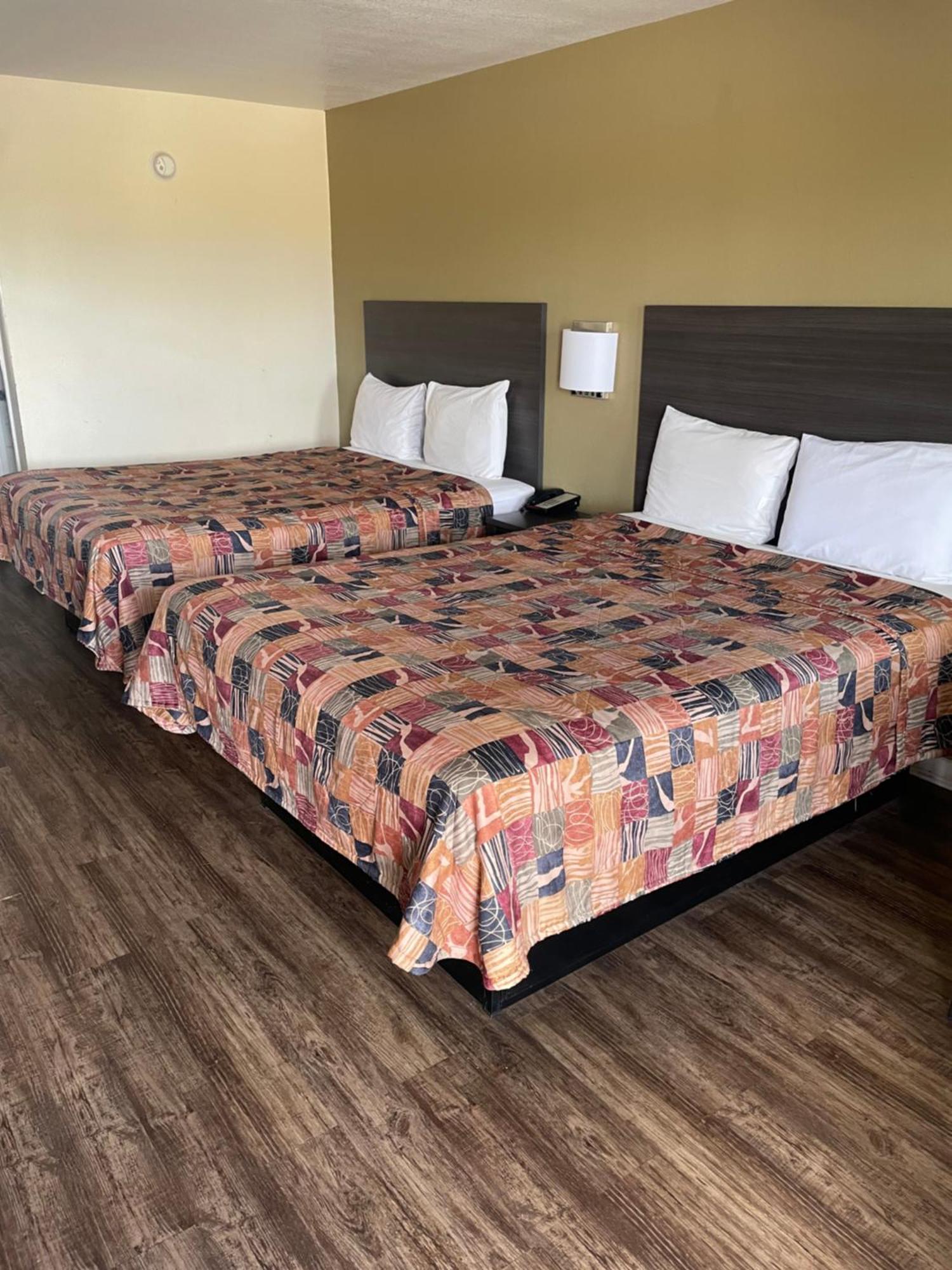 Relax Inn Marlin ภายนอก รูปภาพ